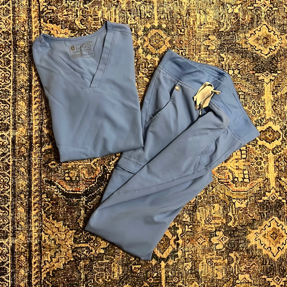 Ceil Blue FIGS Scrubs | size:XS